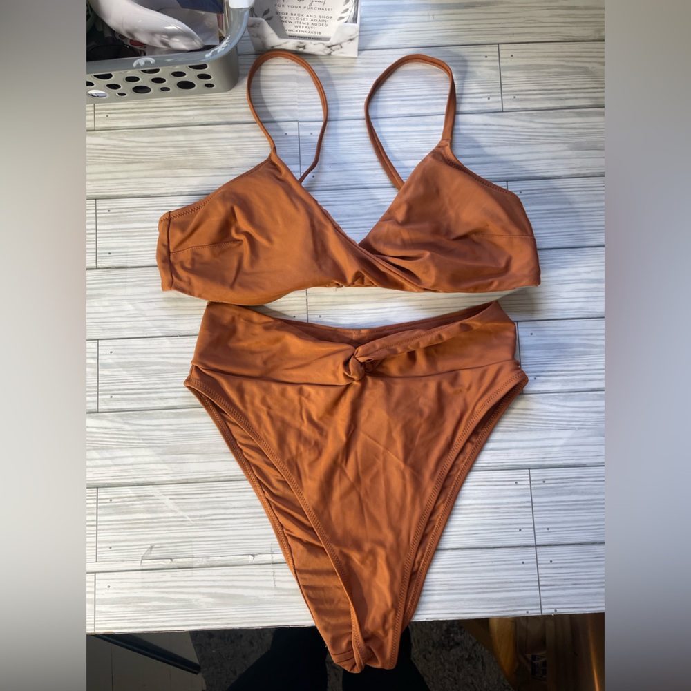 Aerie Rust Orange Two-Piece‎ Bikini Set size medium